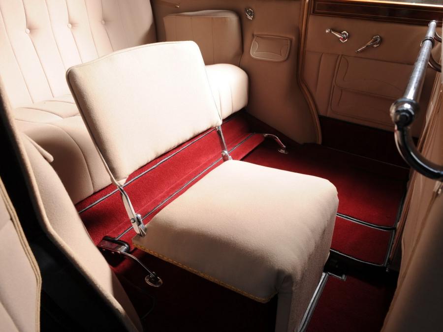  Buick Master Six 7-Passenger Sedan McLaughlin 1928 года  (фото 5 из 5)